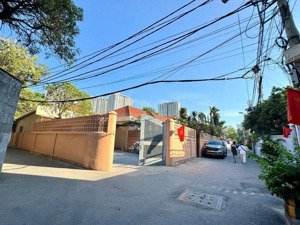 bán nhà nguyễn văn hưởng q2 - dt: 13*26m (333m2) - 4 tầng - giá 50 tỷ