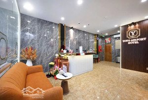 bán gấp trong tháng - bán nhà trần quốc hoàn 87m² 6 tầng - 32 tỷ