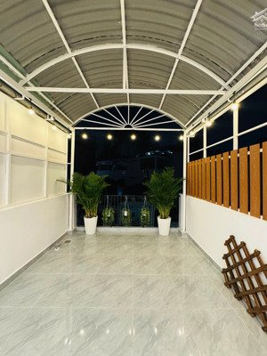 bán nhà mới đẹp đường vĩnh viễn q10 - 9.6 tỷ 45m2