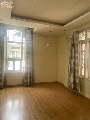 Cho thuê nhà làm CHDV ngõ 629 Giải Phóng, Hoàng Mai 55m x 4T, 6PN4VS giá 14 triệu