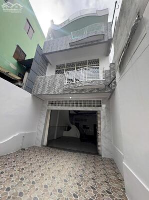 Cho thuê nhà mặt tiền trung tâm cần thơ gần vincom xuân khánh giá 23 triệu