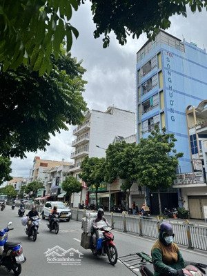 mt luỹ bán bích, tân phú - nhà 3 tầng (3,2x11) gần mũi tàu âu cơ kd siêu ngon