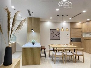 chính chủ cần bán luôn 2pn 92m ful đồ sẵn sổ có slot ô tô giá 10 tỷ bao phí