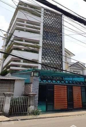 cc bán nhà hxh nguyễn thái sơn, p4, dt 10x20m, 6 tầng, đang cho cty giáo dục thuê, giá 32 tỷ