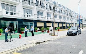 cần tiền trước tết bán cắt lỗ 3,2 tỷ/ căn ở thăng long luxury, lai uyên, bàu bàng, bình dương