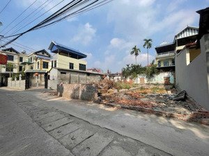 2 siêu phẩm oto vào tận đất tại phường chương mỹ. gần mọi tiện ích trung tâm phường đất ninh sơn