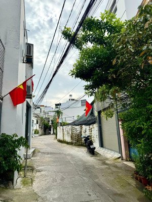 căn góc 2 mặt tiền 1 trệt 1 lửng hẻm oto phước hải giá chỉ 3,5 tỷ