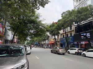 duy nhất 1 căn 35m tại hoàng mai, full nội thất, mặt tiền rộng đẳng cấp, sổ vuông, giá nhỉnh 6 tỷ