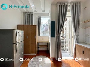 studio ban công full nội thất giá hạt dẻ ngay mặt tiền đường phan xích long