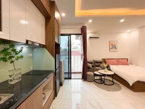 cho thuê phòng full đồ, ban công thoáng tại đội cấn, ba đình giá chỉ 6tr/1th