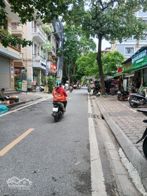 tập thể láng hạ, hoàng ngọc phách, t3, 2 ngủ, 90 m2 (39m2 sổ), 3 ban công, siêu thoáng.