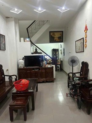 bán nhà đẹp thanh xuân - 39m x 3t - gần phố - ba gác đỗ cửa - 7.9 tỷ