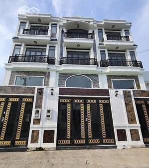 nhà mới 4 tầng hẻm xe tải quốc lộ 13,hiệp bình phước,thủ đức,sát vạn phúc,63m2 giá chỉ 8,2 tỷ,shr