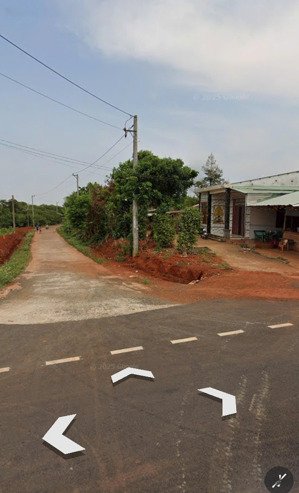 kẹt tiền cần bán gấp 5 sào (5000m2) cách trung tâm xã thống nhất bù đăng cũ 2.5km