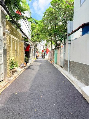 bán nhà 1 đời chủ khu bàu cát tân bình, 70m2(5x14), 3 tầng, hẻm nhựa ô tô thông.