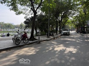 bán nhà phố trịnh công sơn dt 37m 7 tầng thang máy 5 ngủ khép kín fui nội thất