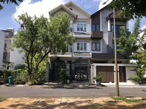 bán đất khu sadeco ven sông tân phong 90m2, vị trí đẹp mặt tiền đường số 8 giá 16 tỷ, tl