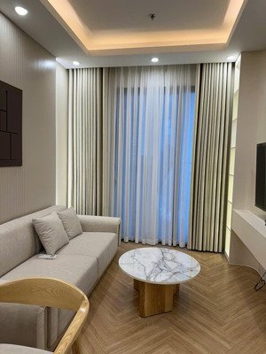 bán căn hộ 2 ngủ , 2 vệ sinh nội thất sang trọng giá 2650 tại hoàng huy võ nguyên giáp