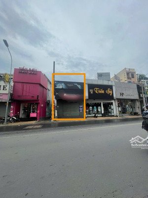 cho thuê mặt tiền đường võ văn ngân 104m2 ngan 5m4 60tr/1th