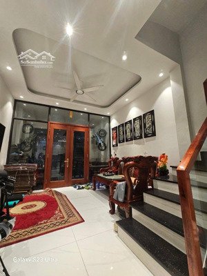 hàng độc quyền! văn chương, 5 tầng ngõ thông 20m ra oto-40m oto tránh. full đồ ở ngay