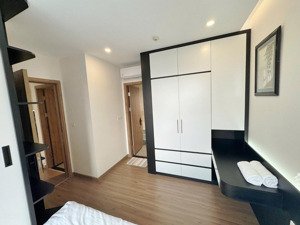 sky oasis bán căn hộ 68m2 - 2pn + 2wc, full đồ view sông hồng