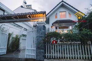 bán biệt thự nghĩ dưỡng 2 mặt tiền hùng vương đà lạt cực xinh