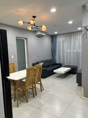 chính chủ bán căn hộ cao cấp xi grand court, quận 10.dt 70m2, 2pn. giá tốt 6 tỷ. lh thủy