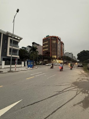 hàng vip! 100m2 đất đấu giá mặt đường lê quang đạo, dương nội, hà nội