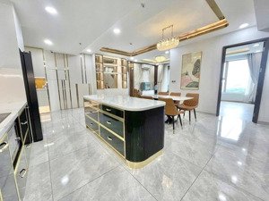 cho thuê căn hộ 3pn, 2wc tại vinhomes central park, 38 triệu, 109m2. lh: 
