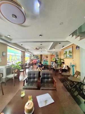 bán nhà nguyễn giản thanh 47m2 6 tầng - 30 tỷ - mặt tiền ngang 16m doanh thu 100tr/tháng