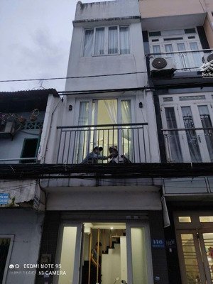 bán nhà mt: 4 tỷ / trần văn đang p. 11 - q. 3