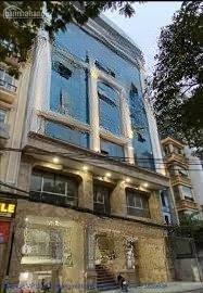 hoa hậu vương thừa vũ, mặt tiền quyền lực, toà vp đẹp nhất phố, vỉa hè đá bóng