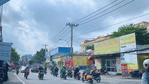 (5x22m) nhà 3 tầng, đường tây hòa vào 30m, đường lớn thông kd, phước long a, chỉ 9.8 tỷ shr