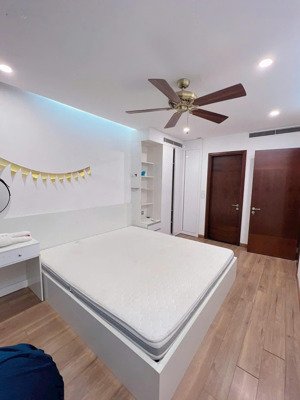 bán căn hộ chung cư 2pn, 83,6m2 tại 6th element, tây hồ, hà nội, giá nhỉnh 10 tỷ