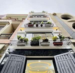 nhà 3 lầu - dt 75m5 - hẻm xe tải -vay bank 80% - lê văn quới - giá 8 tỷ 3