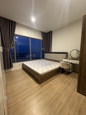 cho thuê căn góc 3pn full nội thất skyline giá 14tr/tháng