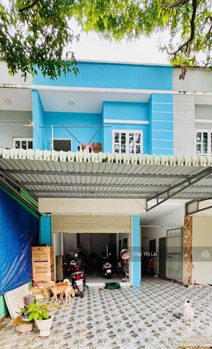 bán trọ tặng nhà ngã tư bàu bàng dt150m2 đi ra ql13 10p cho thuê 10trieu tháng sổ sẵn full thổ cư