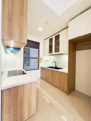 cho thuê căn 3pn ntcb - giá 18 triệu tại the sun avenue , quận 2