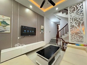 cách đg oto20m anhchi nhanh tay sở hữu căn nhà 33m xây 3 tầng full nội thất kiến hưng hà đông 6,6ty