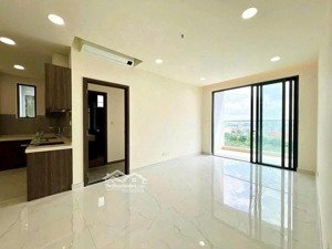 bán nhanh căn hộ 2pn + 2wc khu diamond centery, view hồ bơi, tặng suất đậu xe hơi định danh