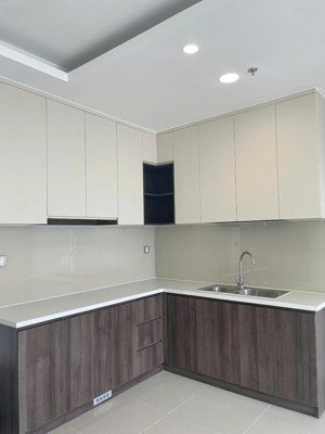 bán 2pn 2wc 70m2 q7 boulevard căn góc view ngoài thoáng mát tầng trung - chỉ 4.1 tỷ - đã ký hđmb