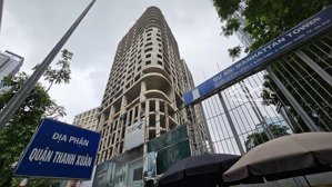 bán gấp chung cư manhattan tower 21 lê văn lương 62m2 chỉ 5 tỷ 2pn 2wc sẵn sổ đỏ giao ngay