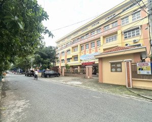 hxh - p13 - hoàng hoa thám - cộng hoà - 68m2 - 3 tầng - 9 tỷ hơn