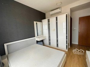 kẹt tiền bán gấp căn hộ sunrise city q7, có sổ hồng