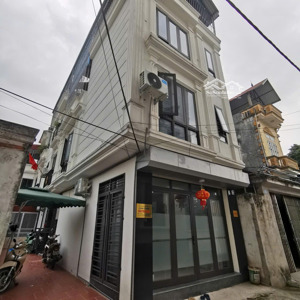 chính chủ bán nhà riêng, ngõ 3m ô tô thông.