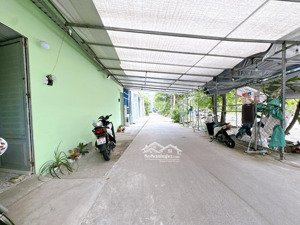 góc 2 mặt tiền d4 phạm hùng gần nguyễn văn linh, 11 phòng cho thuê, dòng tiền cực đỉnh. chỉ 16,5 tỷ