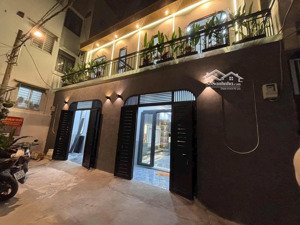 nhà đẹp cần bán gấp thuộc phường 9 gò vấp dt: 9,4 x 7,7m đúc 1 tấm giá bán; 7ty500tr