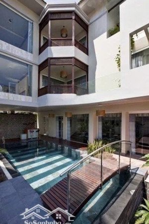 cho thuê biệt thự nam thiên 3, có hồ bơi, giá 100 triệu, 300m2, hàng hiếm tại quận 7