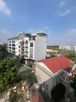 tư đình - view sân golf, nhà 2 mặt thoáng, oto 7 chỗ đỗ cửa - 9.6 tỷ