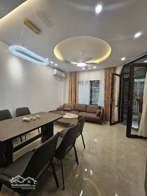 hiếm trần duy hưng-lô góc-mt 7m-ngõ ôtô-thang máy-full nội thất-ở ngay